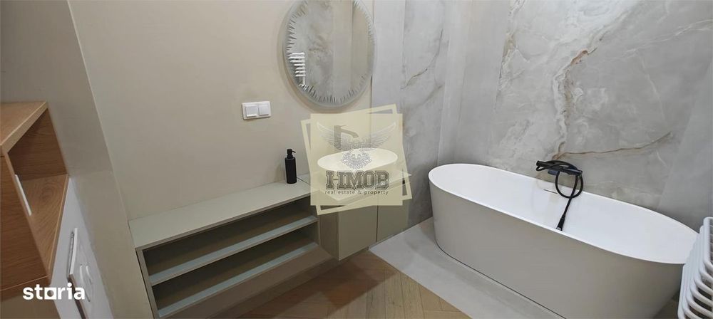 Penthouse cu 3 camere 3 bai si terasa 88 mp in zona Lazaret