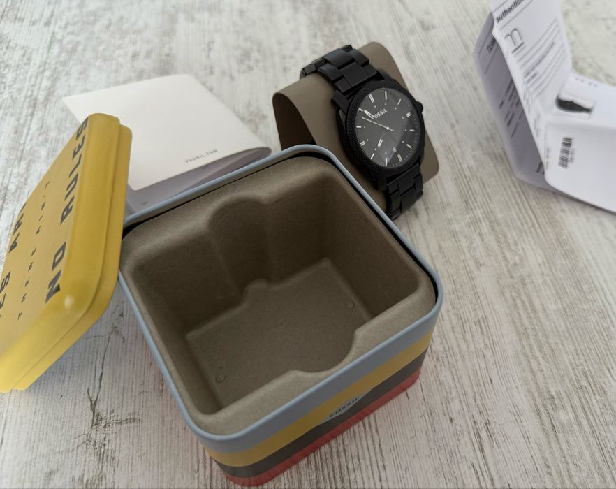 Fossil Machine Черен