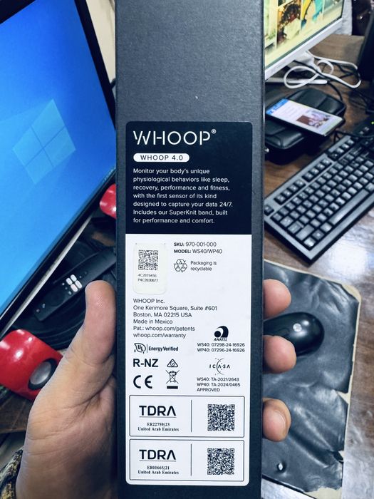 Yangi ochilmagan Whoop 4 sotiladi. 1 yillik whoop peak obunasi bilan.