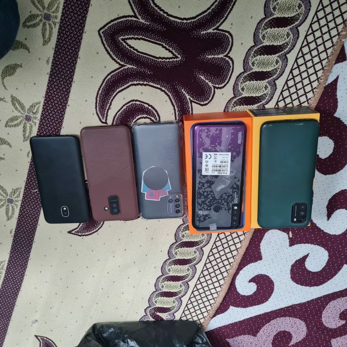 Срочно продам телефоны