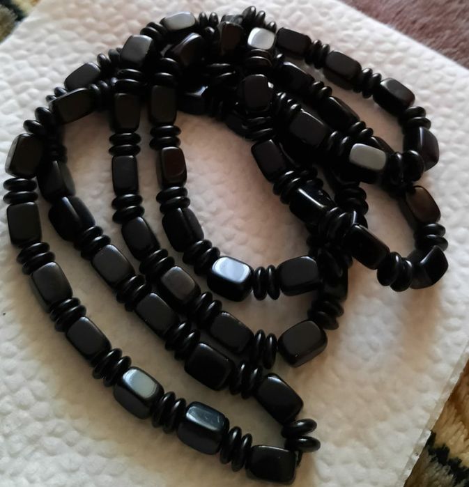 Бусы. Оникс 40 см. 20000 тг