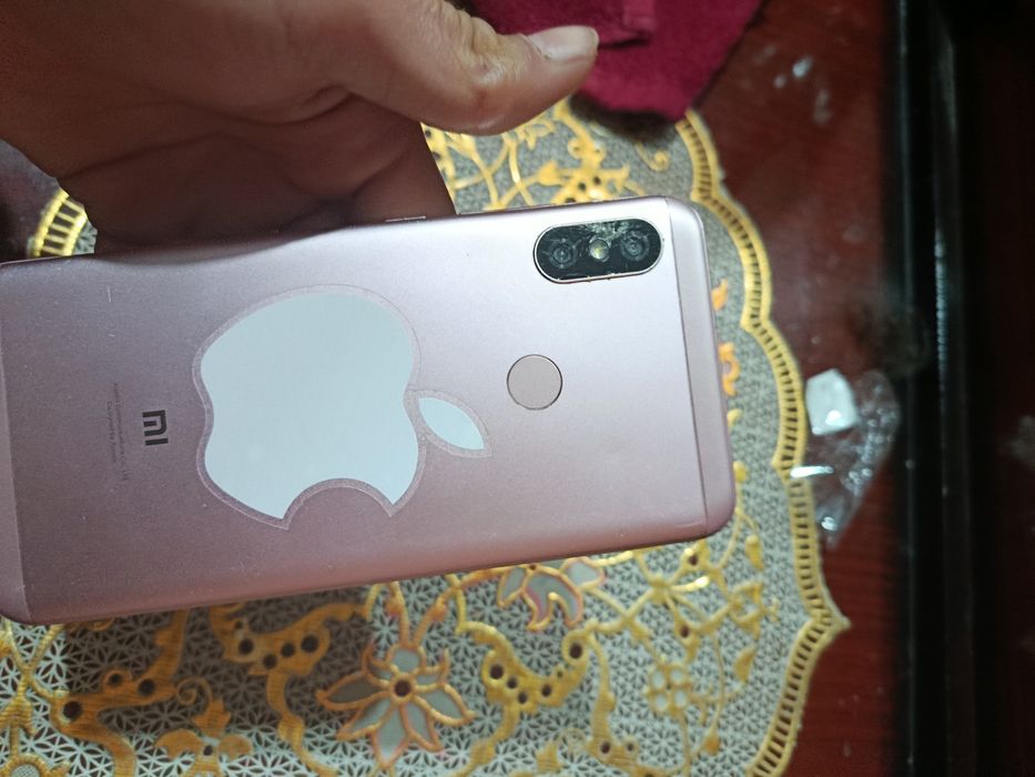 Redmi 6 pro karob ka yoq