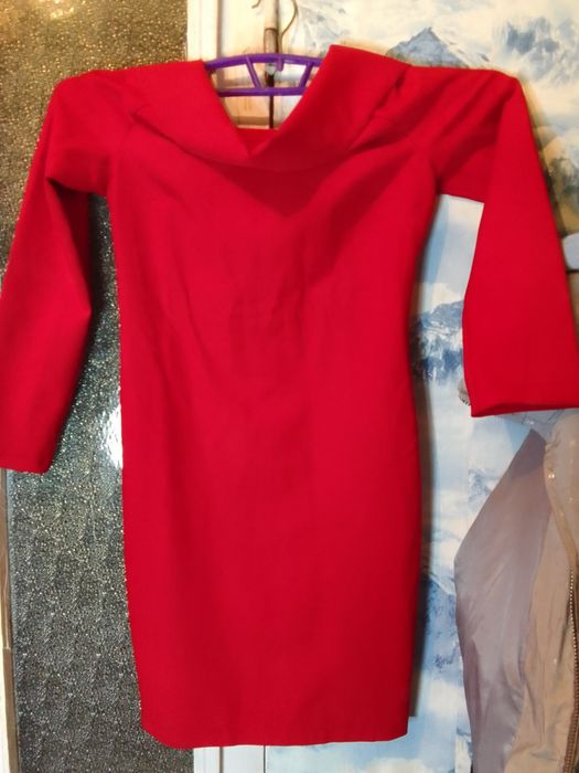 Продам платья и прочее