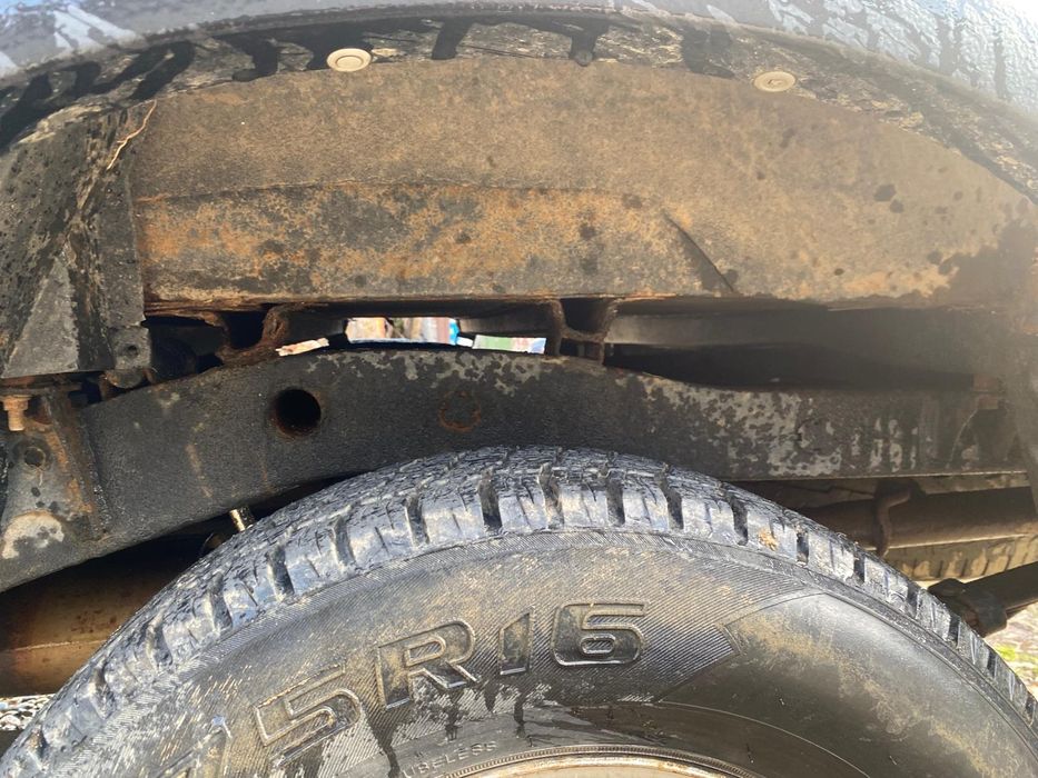 Mazda b 2500 4x4 cu reductor 3800 euro