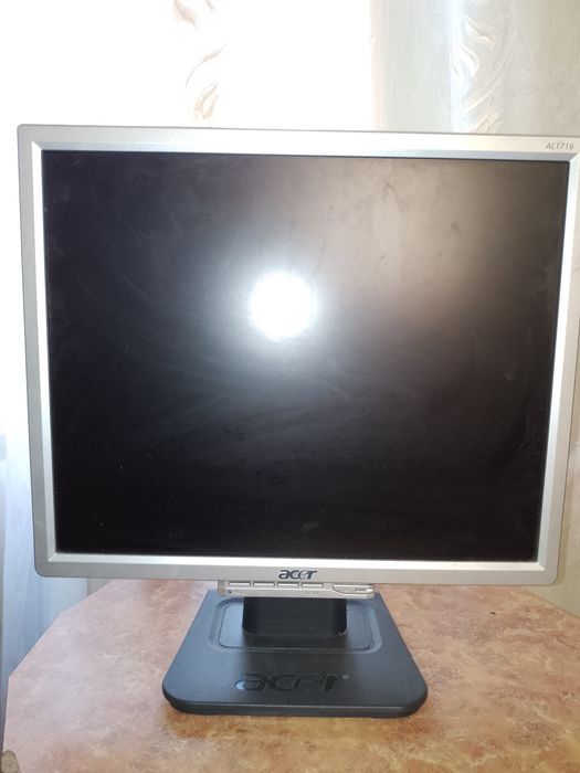 Компьютер Асер с системным блоком