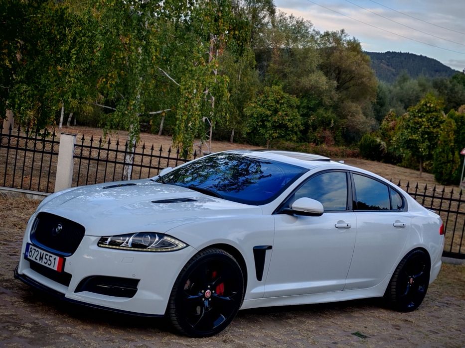 Продавам JAGUAR XF 3.0 SUPERCHARGED цял за части!