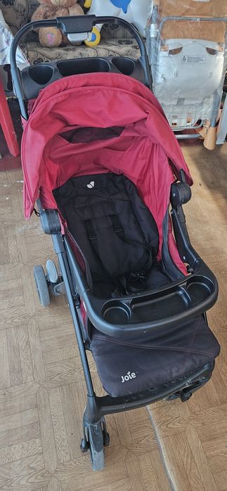 Продам коляску Joie Muze