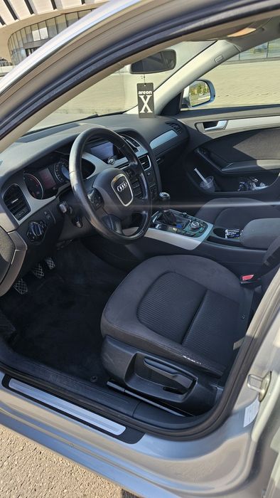 Ауди А4 143кс Ръчка