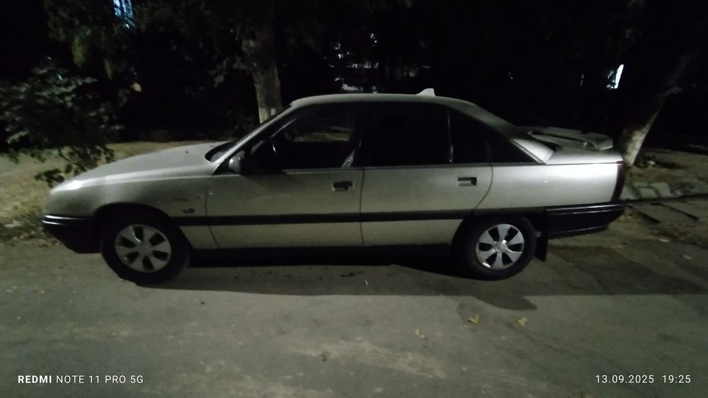 Продаю Opel omega a 2.0