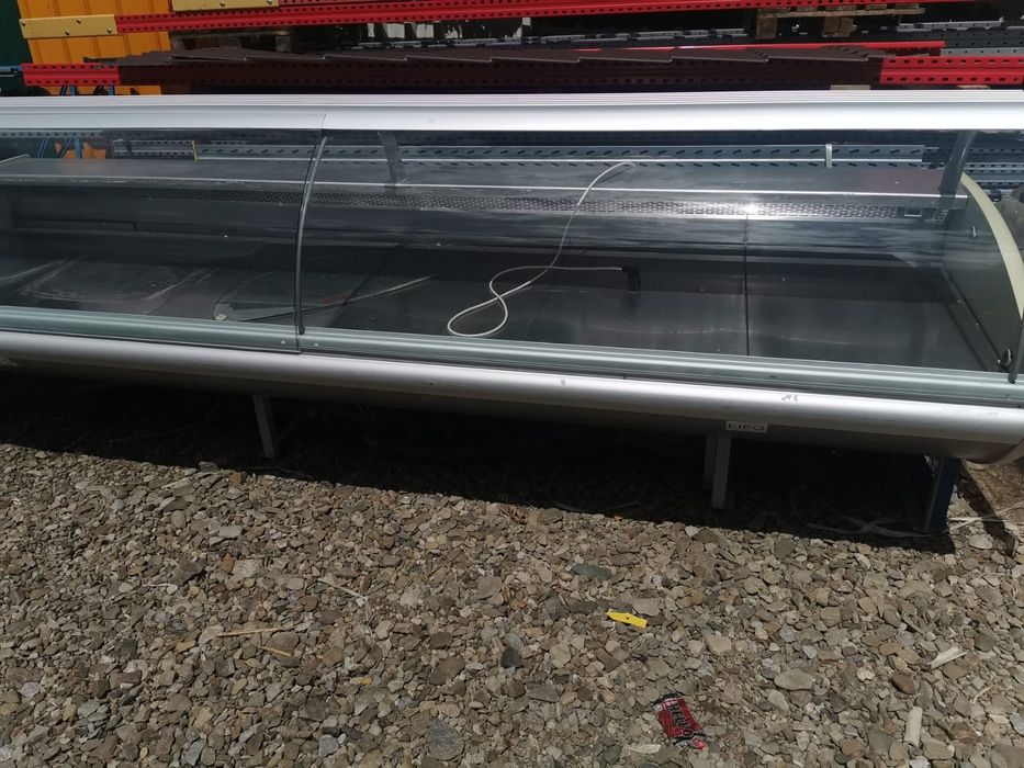 Vitrina orizontala Mezeluri