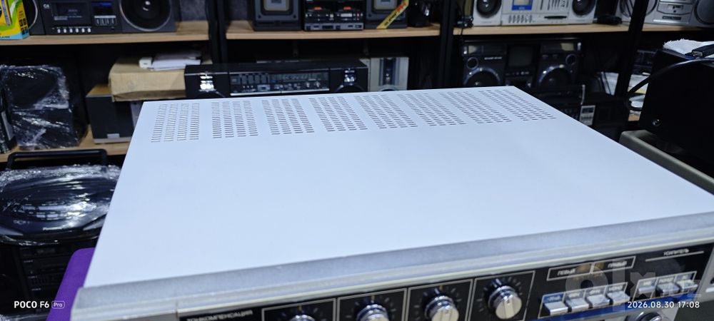 Усилитель ВЕГА 10У-120С , играет отлично ,звук приятный