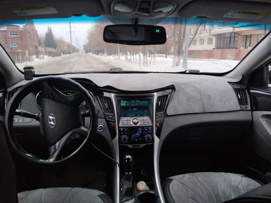 Huyndai sonata 2011 года