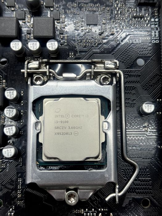 I3 9100 + 8 gb DDR4 комплект