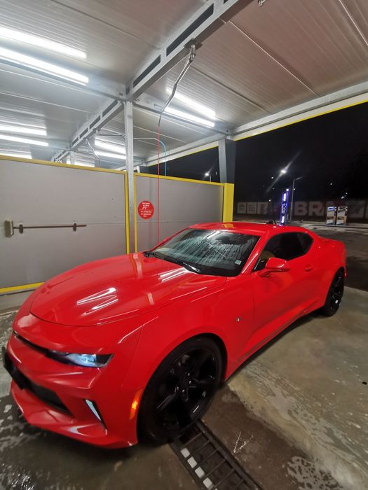 Кола Под Наем за абитуриентски бал