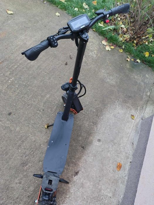 Vând trotinete și bicicleta prețuri accesibile