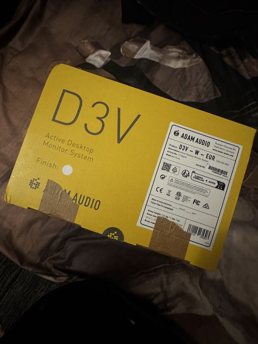 Vând monitoare active AdamAudio D3V