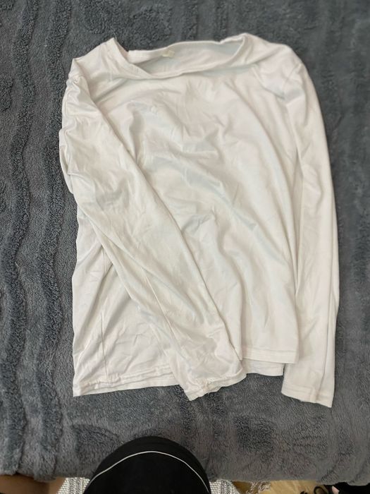 белыйй лонгслив