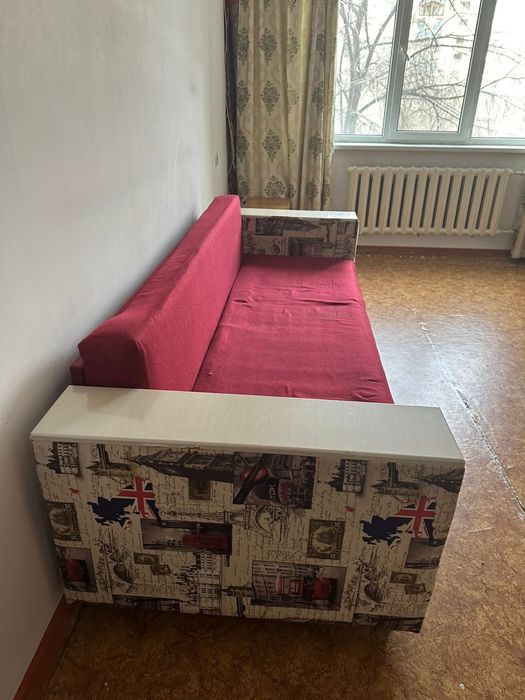 Продается диван срочно!