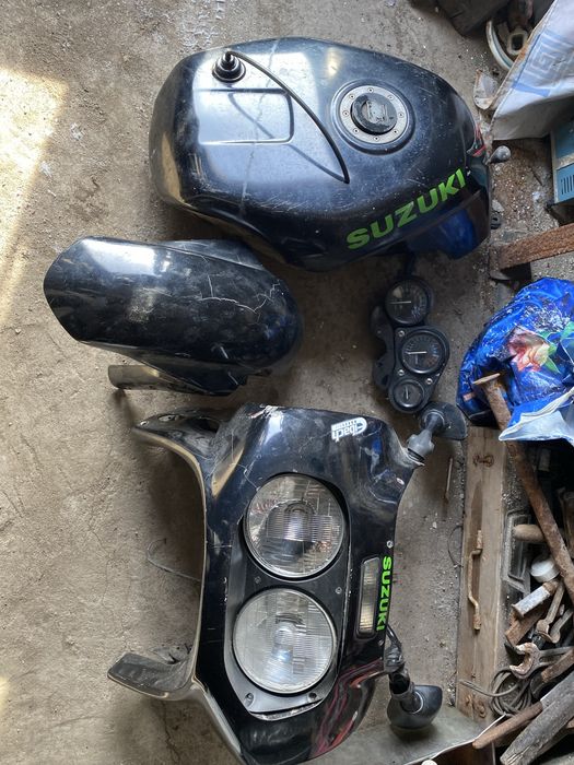 Продам SUZUKI GXR по запчестям