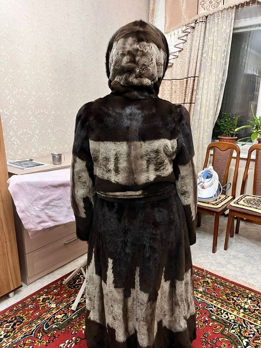 Продам норковую шубу