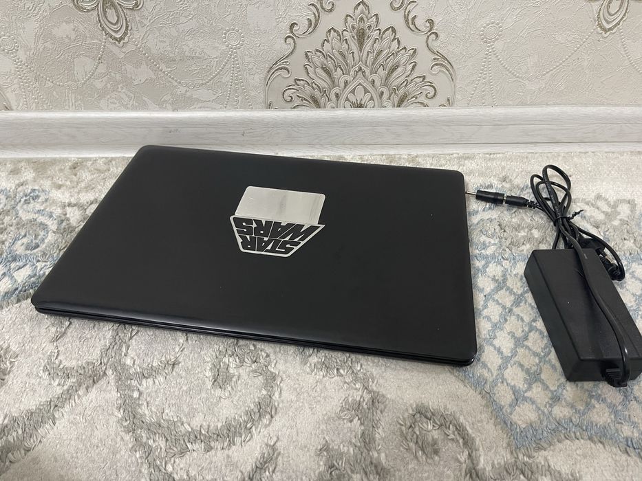 Продам ноутбук GreatWall W1563G