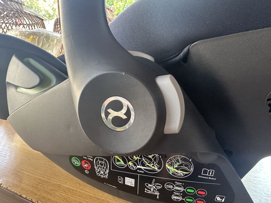 Scoica scaun auto Cybex Cloud G i-Size bleumarin
