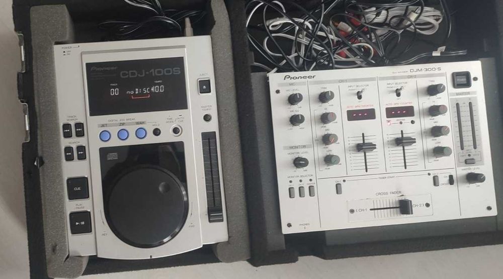 Продавам Пайнер Миксер