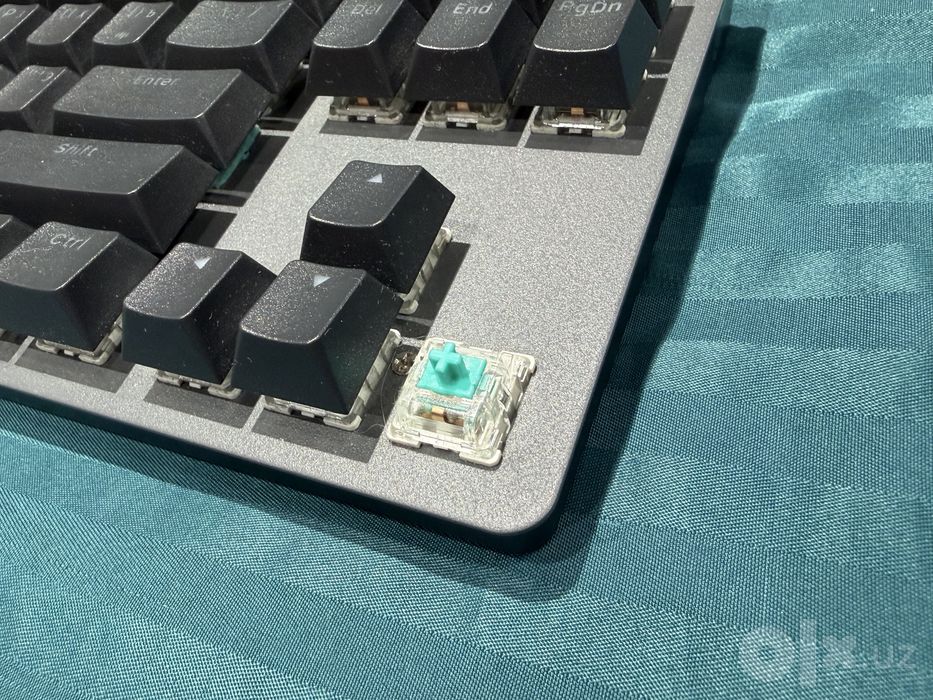 Клавиатура Typex V2 от Red Square