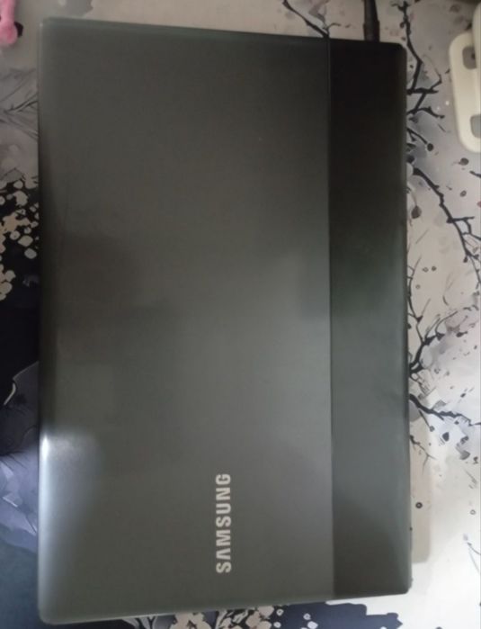 ноутбук samsung np300e5c