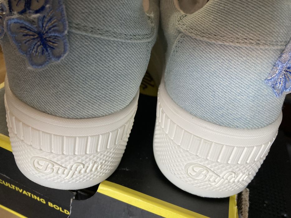 Papuci tenesi platforme inalte Buffalo material blug fluturi nr 39 nou