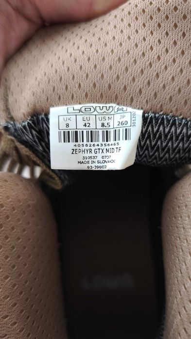 Продам Недорого LOWA ботинки