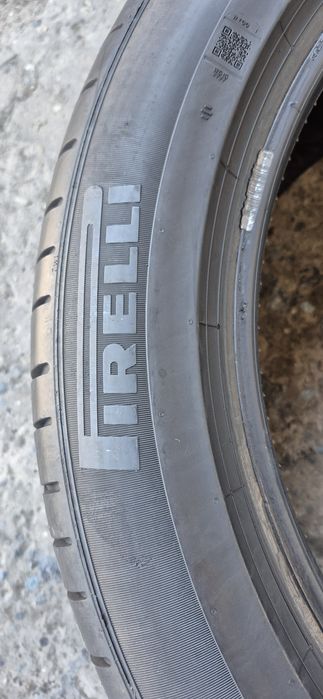 2 anvelope vara runflat Pirelli 305/40/20,dot 2021.Pret/bucata