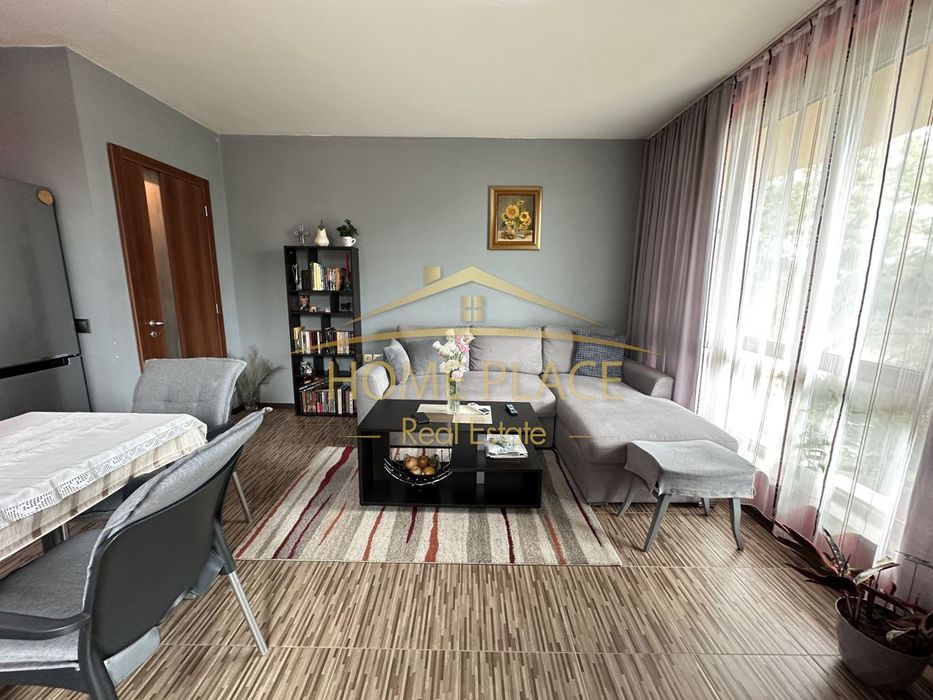 Тристаен апартамент в м-т Свети Никола