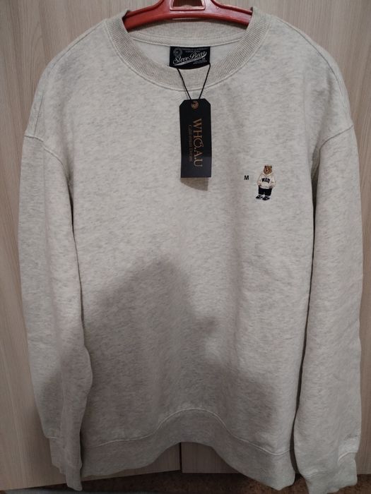 Продам свитшот WHO A. U.