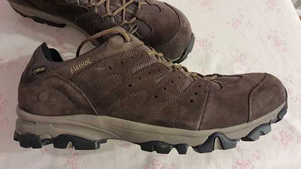 Adidasi trekking MEINDL Active Goretex marimea 53