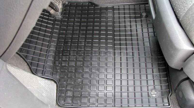 Стелки за Кола за Модела от Германия и Полша На Склад - Вносител София