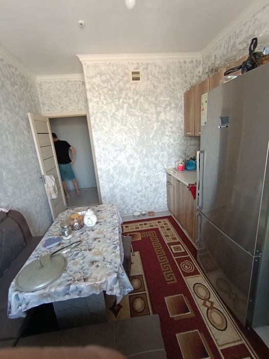 Yashnabod tumani olmos mahalla 3/14/16 srochna sotiladi