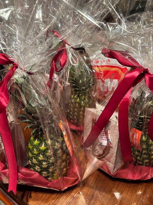 Подаръчни кошници