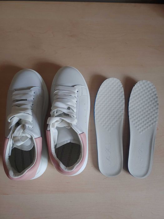 Женские кеды Alexander McQueen