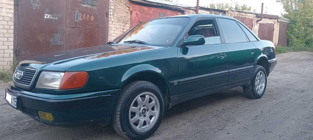 Продам Ауди 100 С4. 2.0