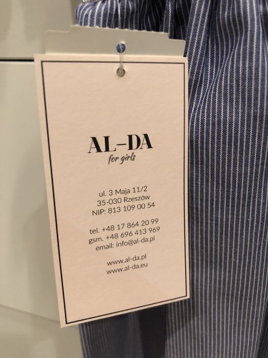 Продам платье для девочки