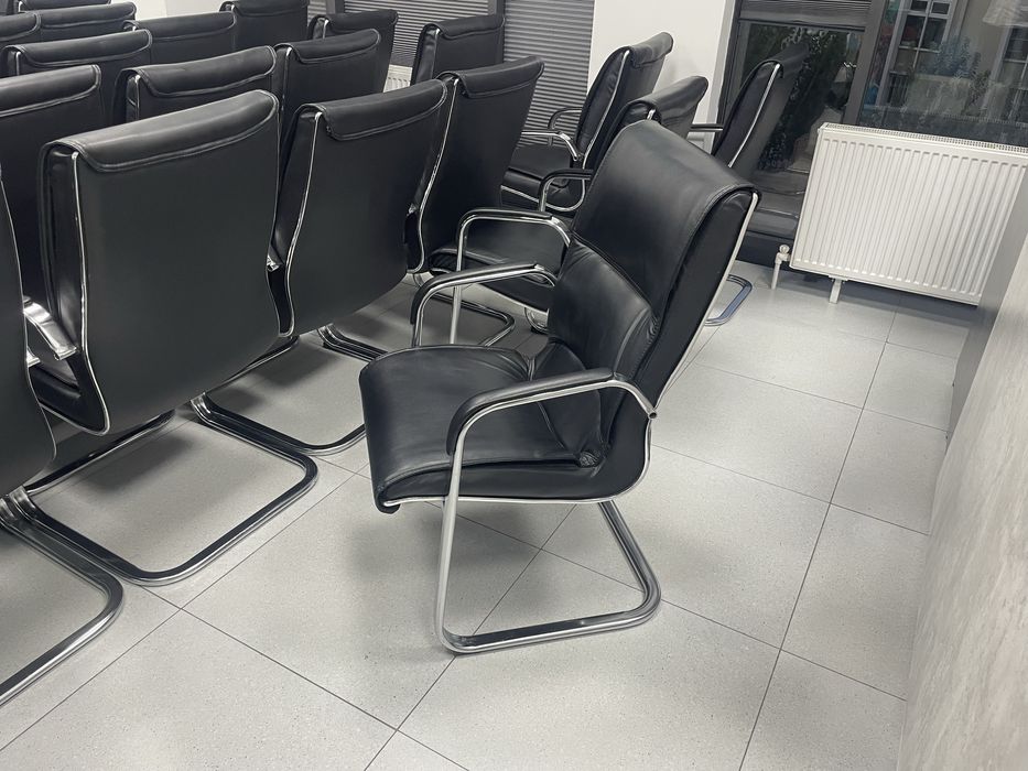 Кресло уриндик сотилади