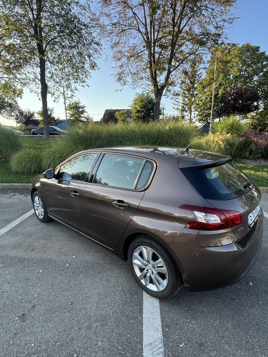 Vând Peugeot 308, 1.2 benzină