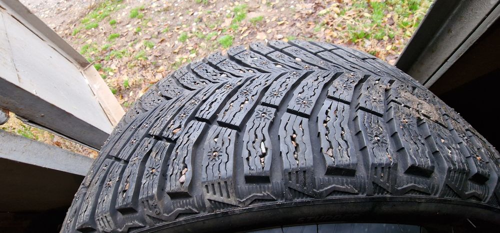 Шины michelin 245/45/18. - 170 000тг.