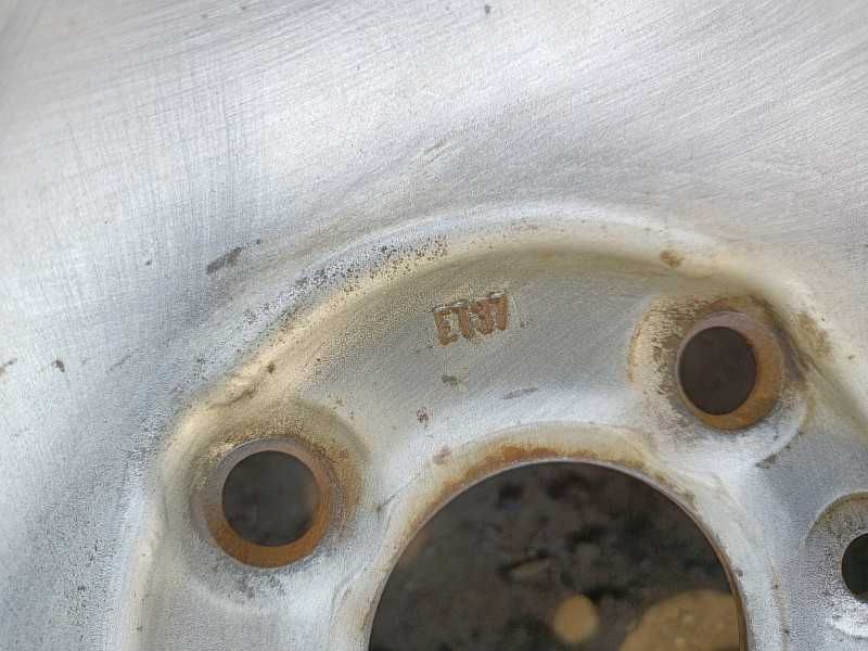 Продам металлический диск на автомашину Fiat