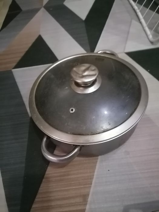 Продам кострюль б/у