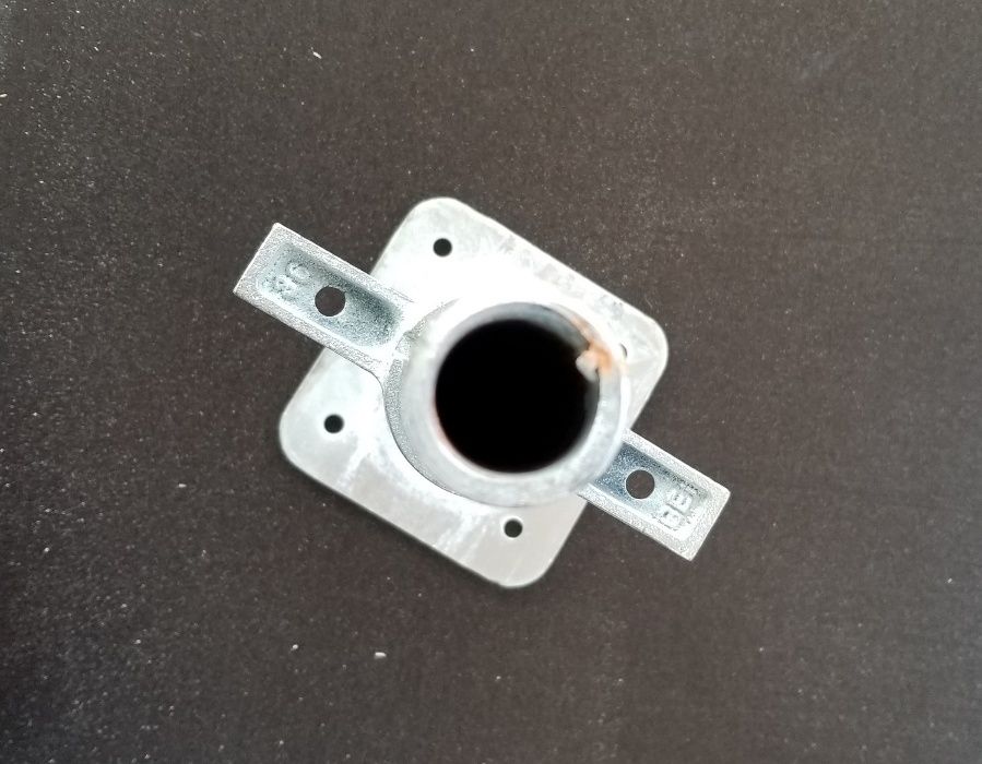 Пети за скеле 40 и 60 см, поцинковани, нови