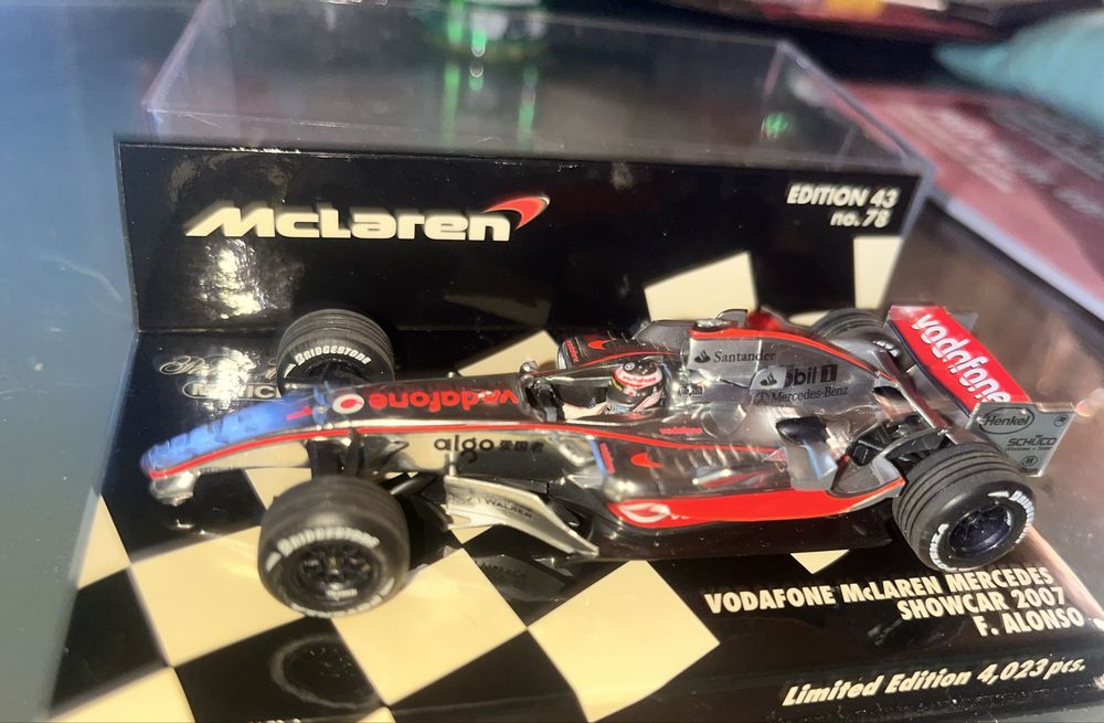 Vodafone McLaren Mercedes Showcar 2007 – F. Alonso
