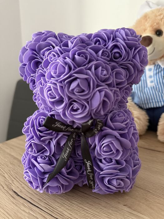 Ursuleti florali roz sau violet