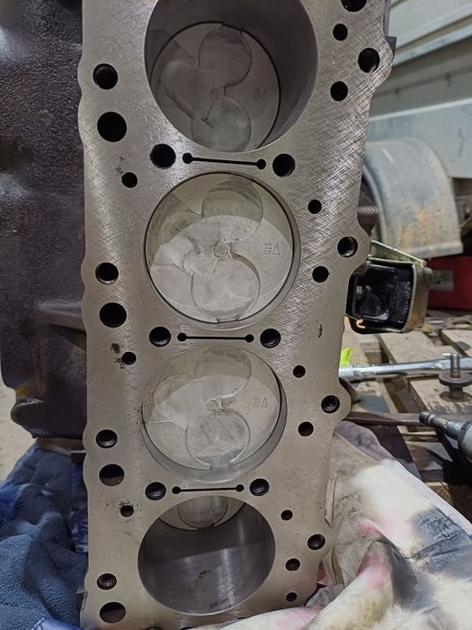 Продам Паджеро 2